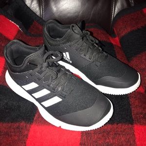 Adidas Womens size 8